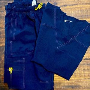 Wonderwink Sz Lg scrubs
